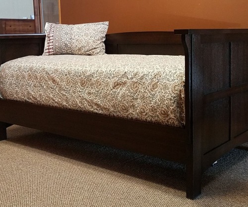  Gallatin Classic Daybed