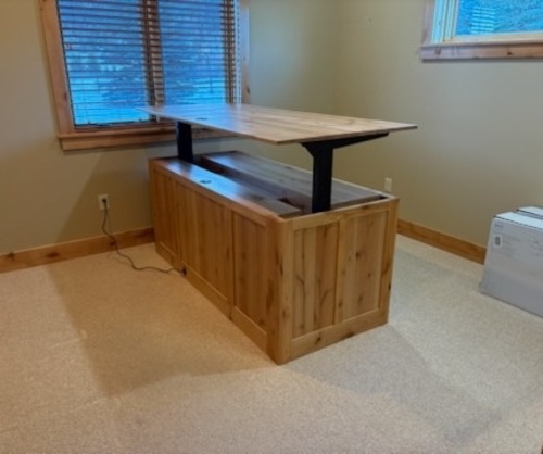 Executive Lift desk 