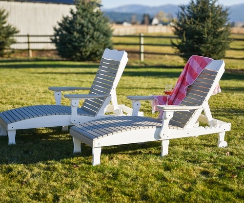 Chaise Lounge